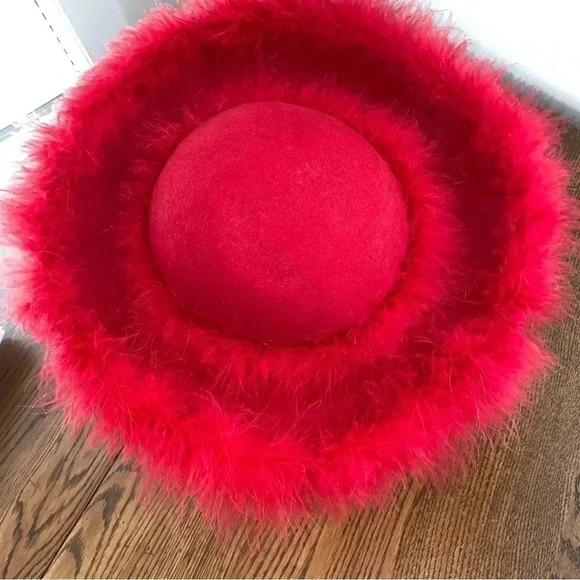 Vintage Wool Red Feather Hat - Picture 1 of 16